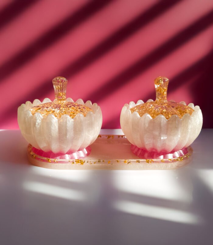 Dry fruits bowl set with tray in a luxury look